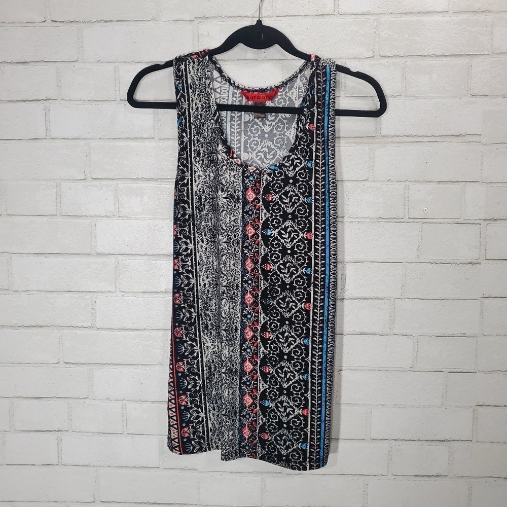Hot Kiss cute black print tank top‎